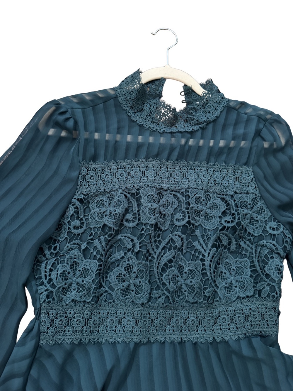 Haute Monde Lace Mock-Neck Blouse